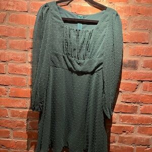 Elegant Green Women's Dress